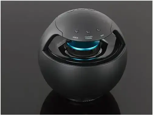 What is the difference between Bluetooth and WiFi